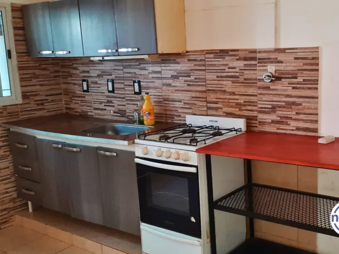living comedor PH 3 ambientes en alquiler Parque Luro